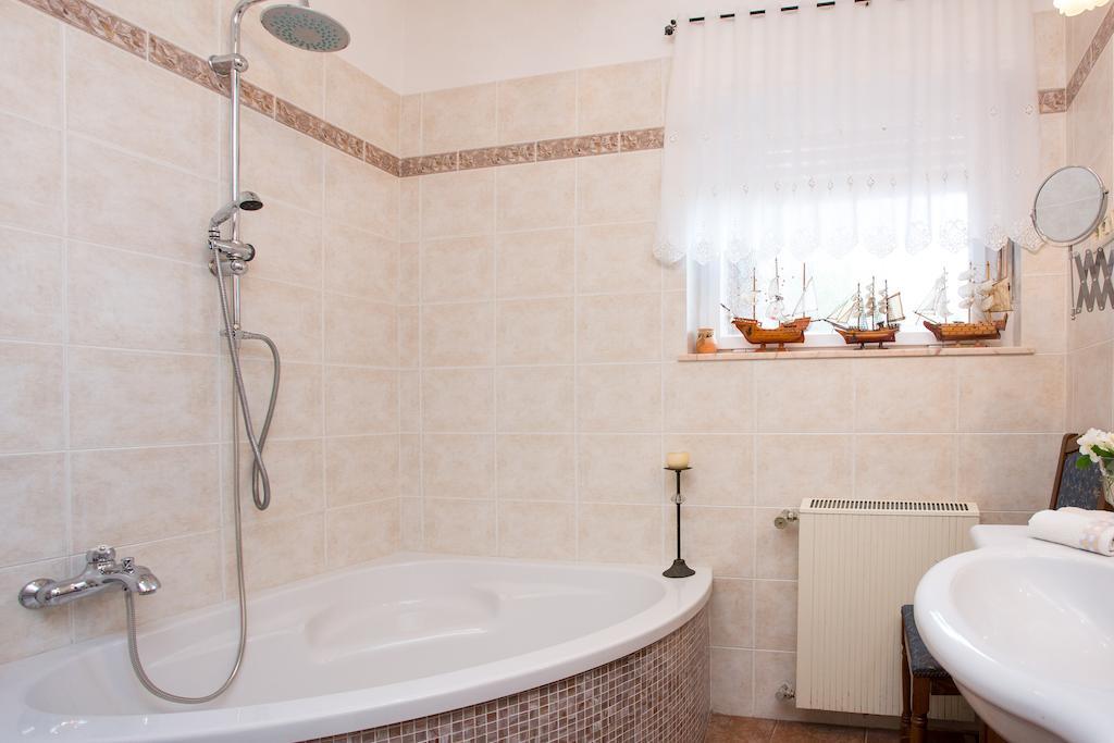 Apartment Doris Opatija Ruang foto